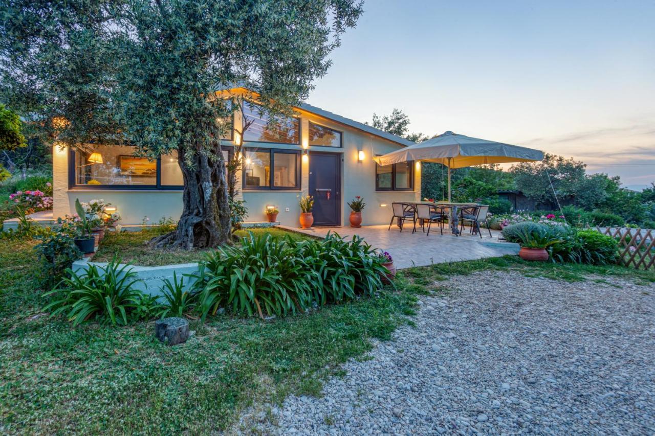 Villa Alesia'S House Kassiopi Exterior foto
